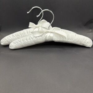 White Satin Padded Kids‎ Hangers Set of 2 Bridal Flower Girl w Bows